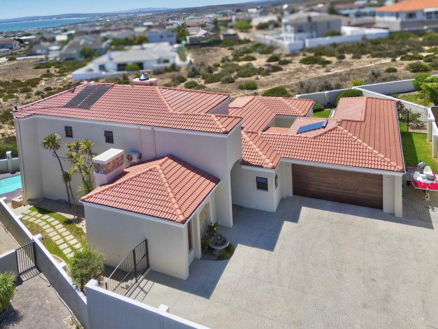 4 Bedroom Property for Sale in Myburgh Park Western Cape